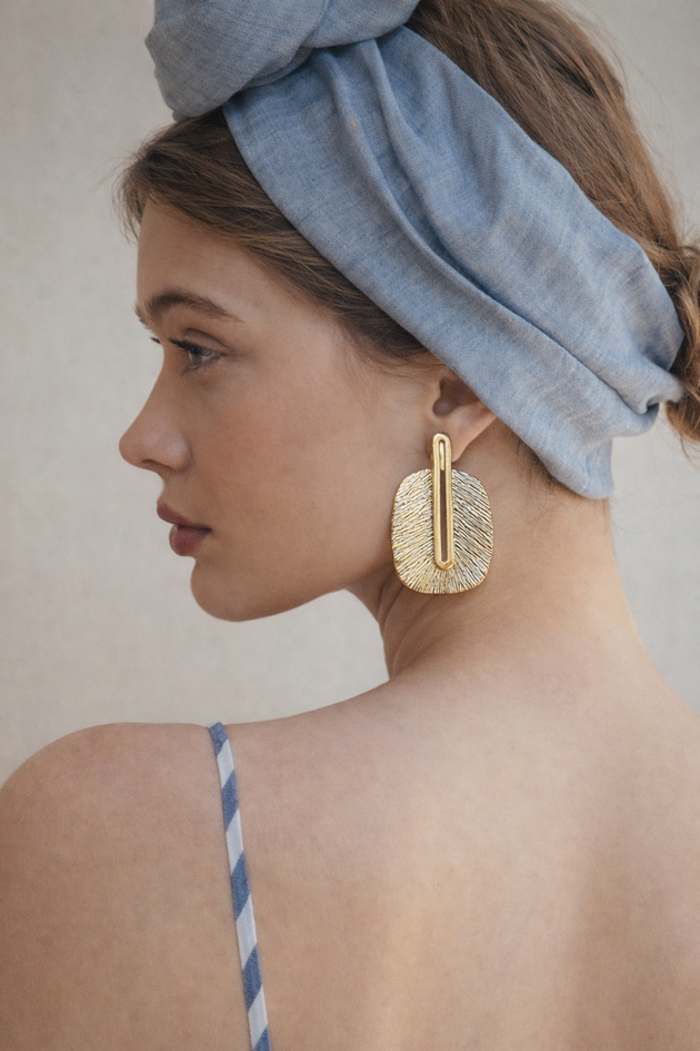 Aura Earrings
